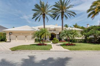 207 W Coconut Palm Road, Boca Raton