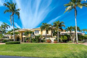 17760 Fieldbrook Circle W, Boca Raton, Florida